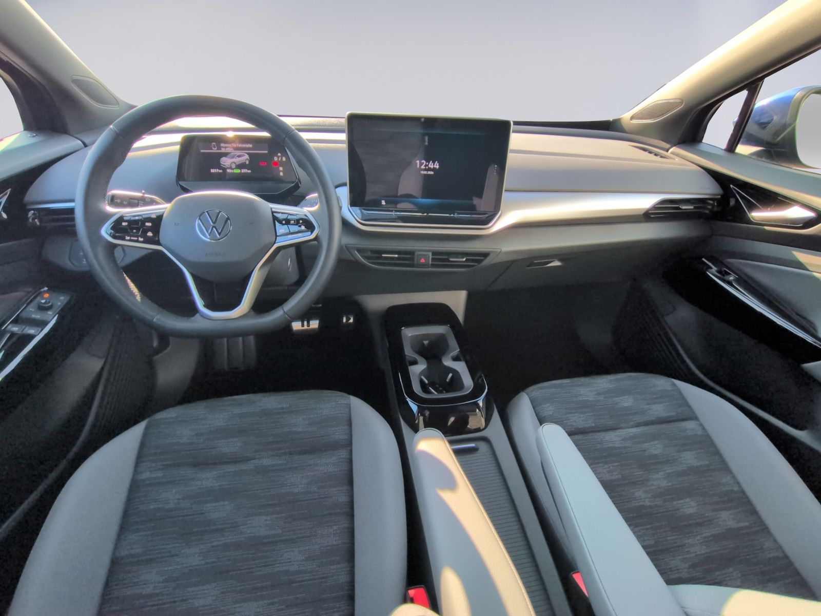 ID.4 Pro WÄRMEPUMPE+AHK+NAVI