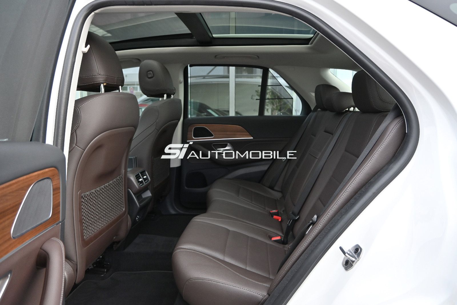 Fahrzeugabbildung Mercedes-Benz GLE 350 e 4M. °ACC°AHK°PANO°MB SERVICE FRISCH!°