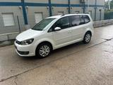 Volkswagen VW Touran TDI 140PS - Volkswagen Touran 140 ps mit Diesel-Antrieb