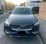 Volvo XC90 B5 AWD Inscription 7 Sitze Garantie - Volvo XC90 von privat