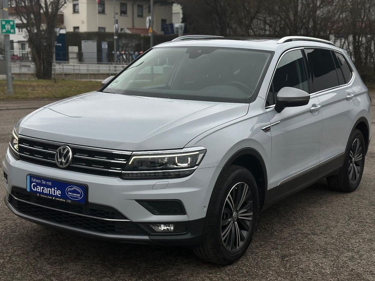 Volkswagen Tiguan Allspace 2.0 TDI Highline 4Motion AHK PAN