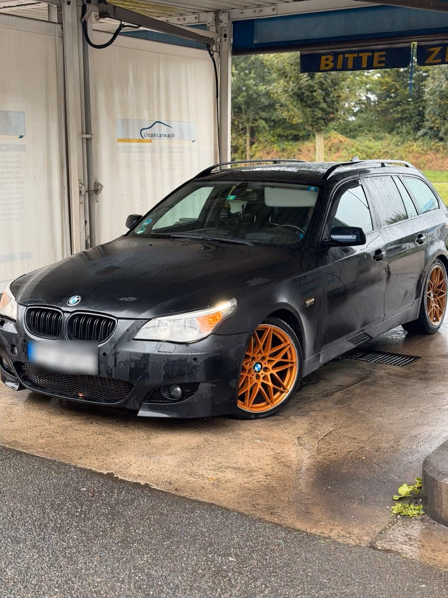 BMW 530