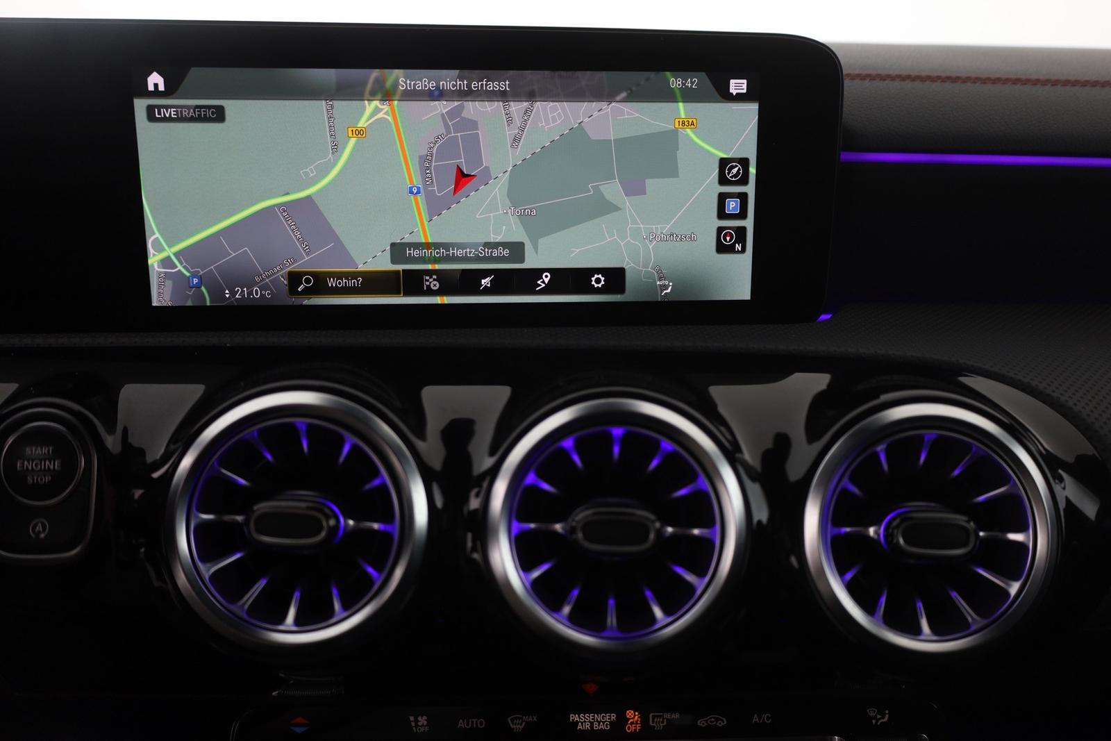 Mercedes-Benz CLA SB AMG Line LED Navi Panorama, миниатюра 11