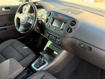 Volkswagen Golf - 8