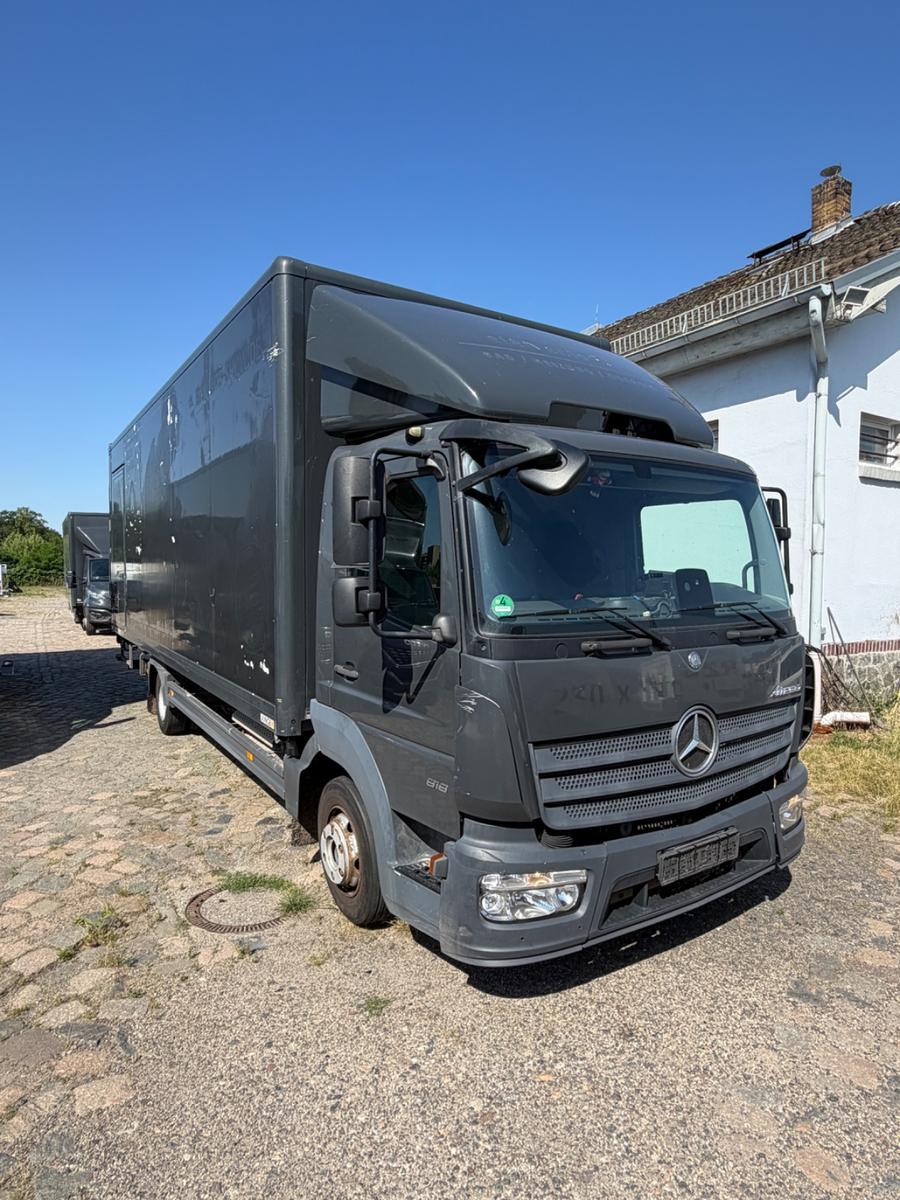 Mercedes-Benz Atego 818 Koffer 7,20m /LBW/Klima/ Automatik
