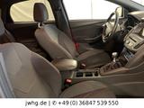 Ford Focus Lim. Sport Xenon ALUS Tempo Sport Sitze - Ford Focus Sport mit Benzin-Antrieb