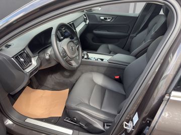 Volvo V60 Kombi Core