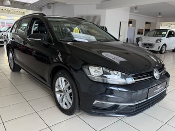 Volkswagen Golf - 3