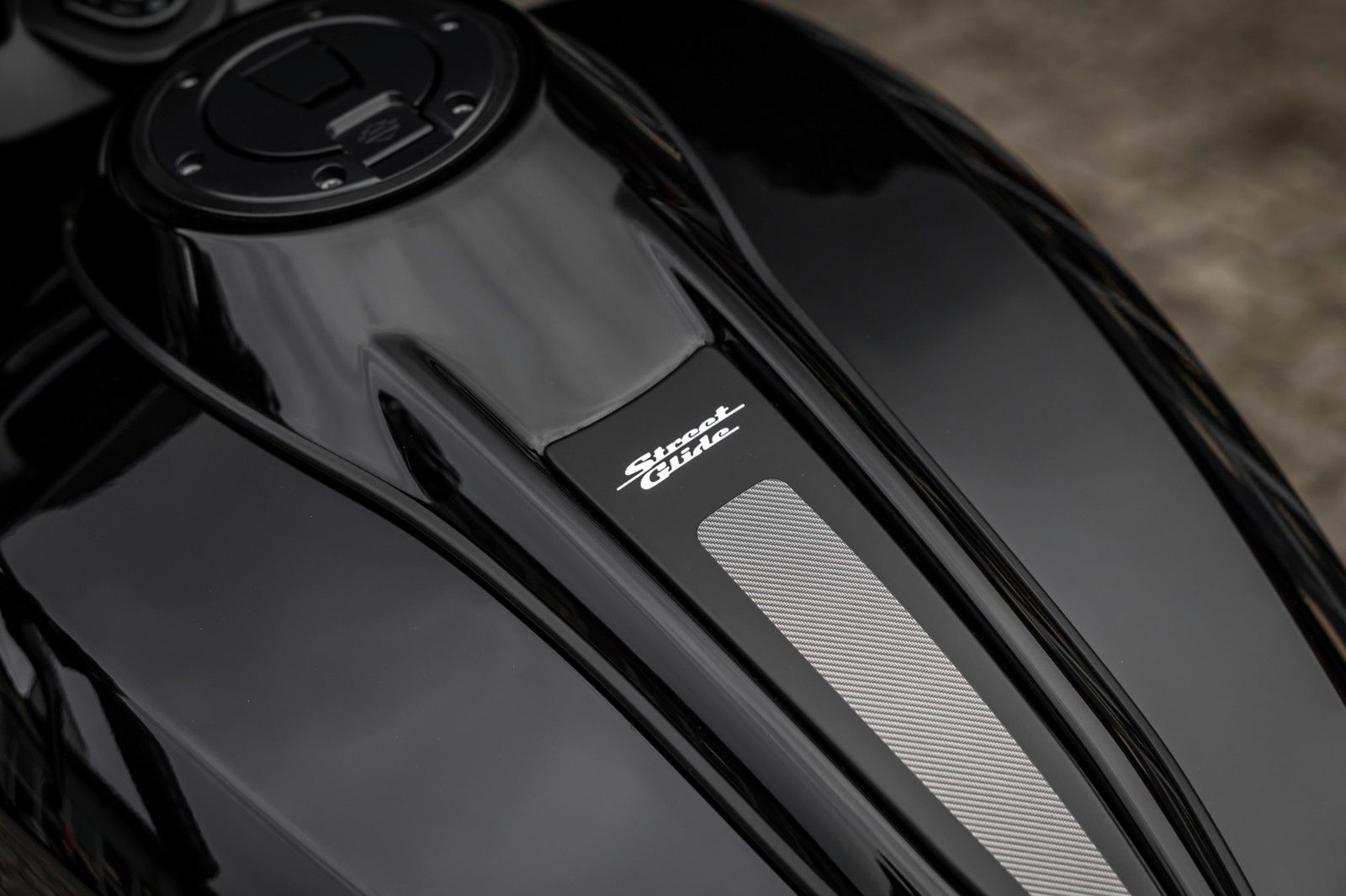 Fahrzeugabbildung Harley-Davidson Street Glide  FLHX MY24 117cui- Kesstech