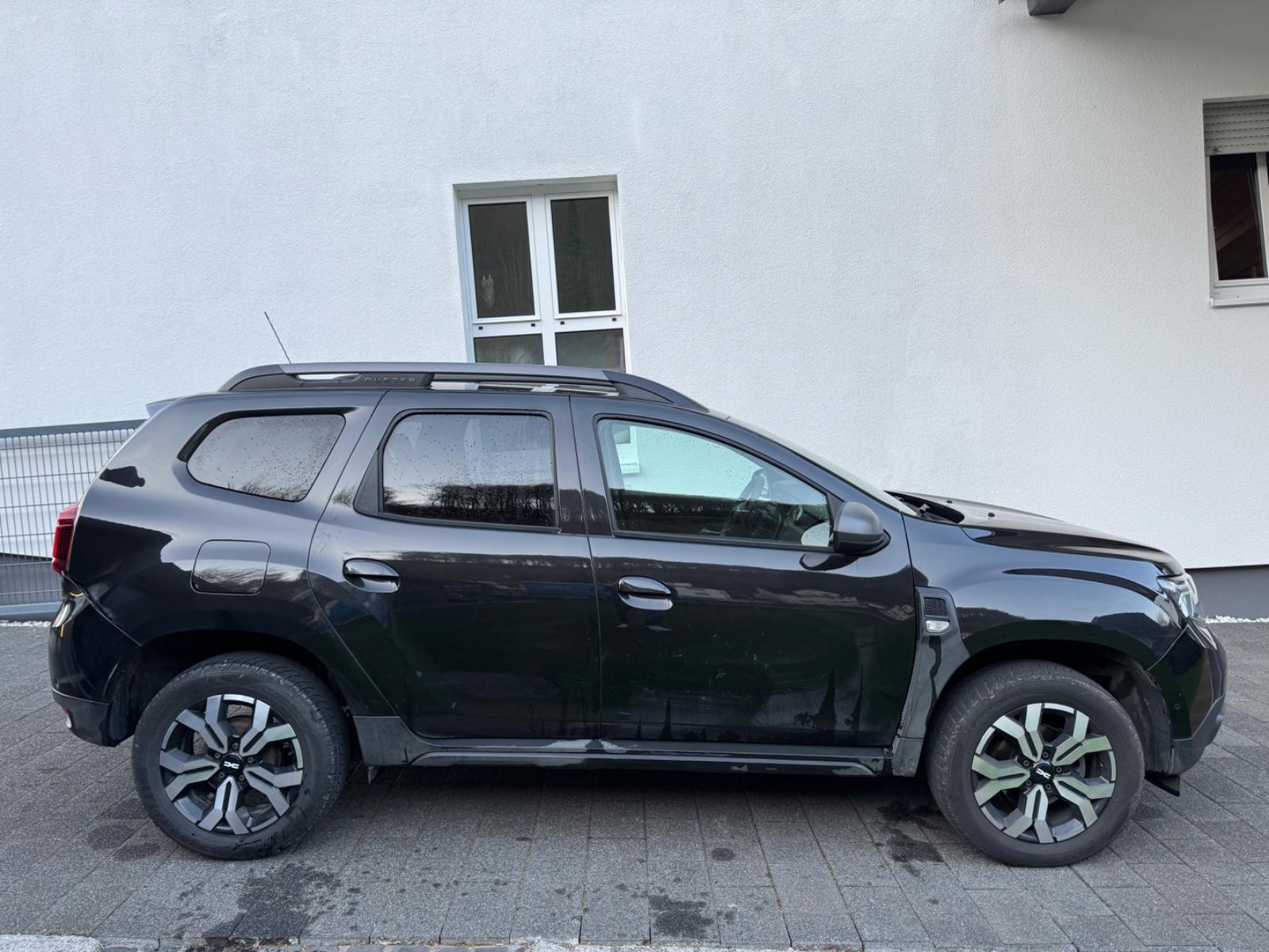 Dacia Duster TCe 150 EDC Automatik  52 Tkm.