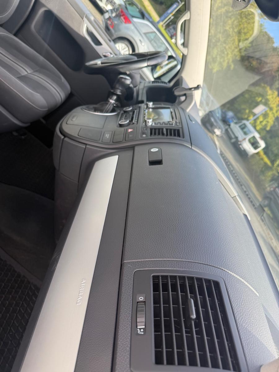 VOLKSWAGEN T5 MULTIVAN 2.0 TDI 179CH - GPS - CHAUFFAGE STATIONNAIRE - BVM - ATTELAGE - 161.400 KMS