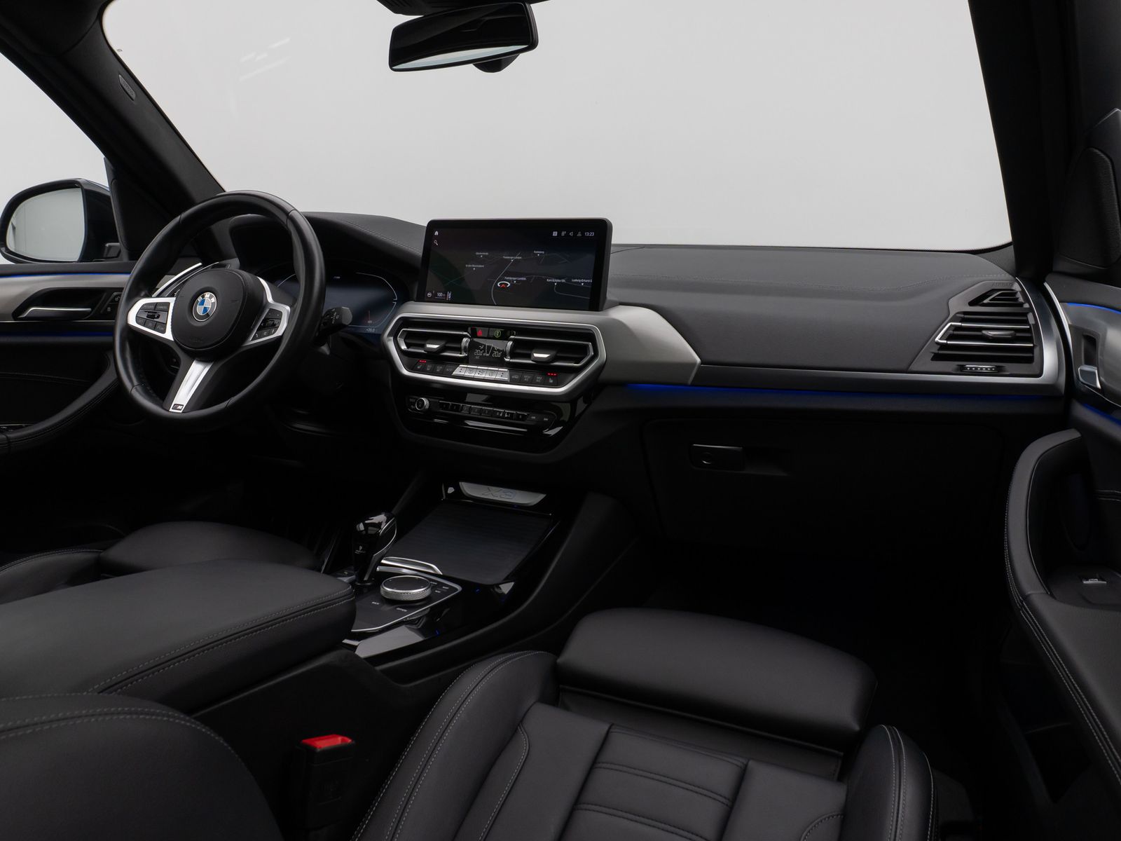 Fahrzeugabbildung BMW X3 xD20i M Sport Kamera Panorama DAB HiFi 20Zoll