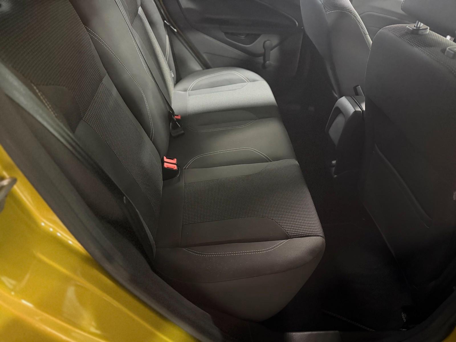 Ford Fiesta Titanium Berganfahrhilfe Winterpaket