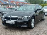BMW 320d Touring Steptronic "Advantage" - BMW 320 mit Diesel-Antrieb: Schwarz, Kombi
