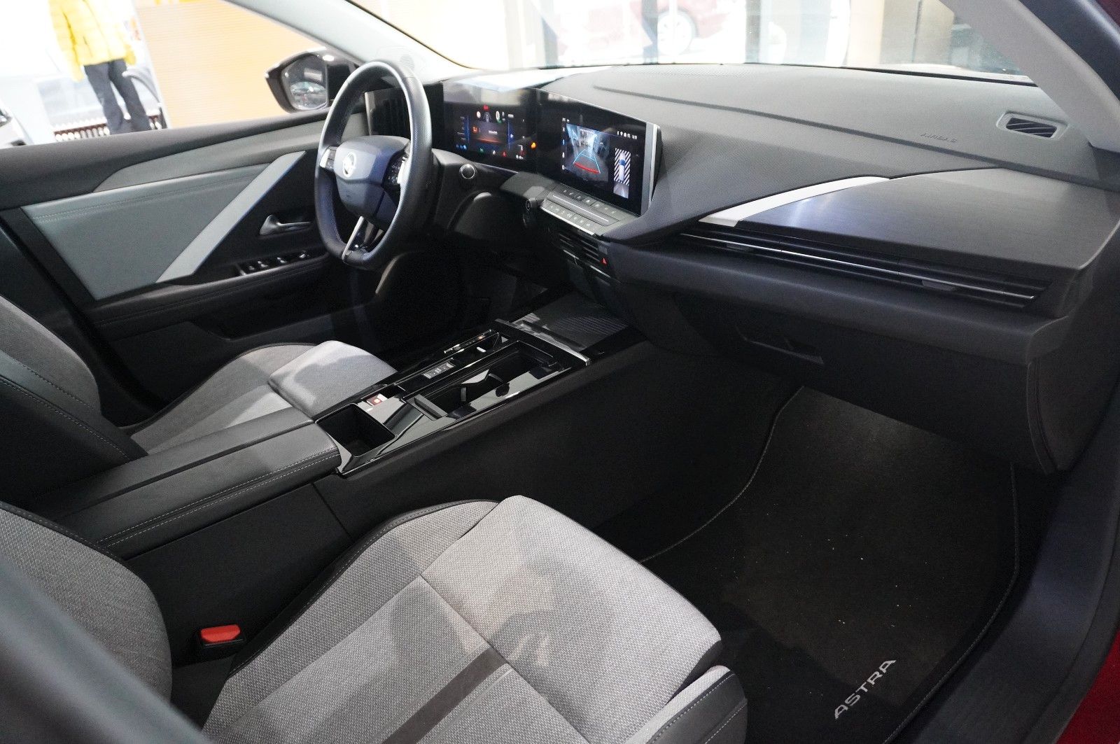 Fahrzeugabbildung Opel Astra L Lim. 1.6 HYBRID ELEGANCE NAVI/LED/KAMERA