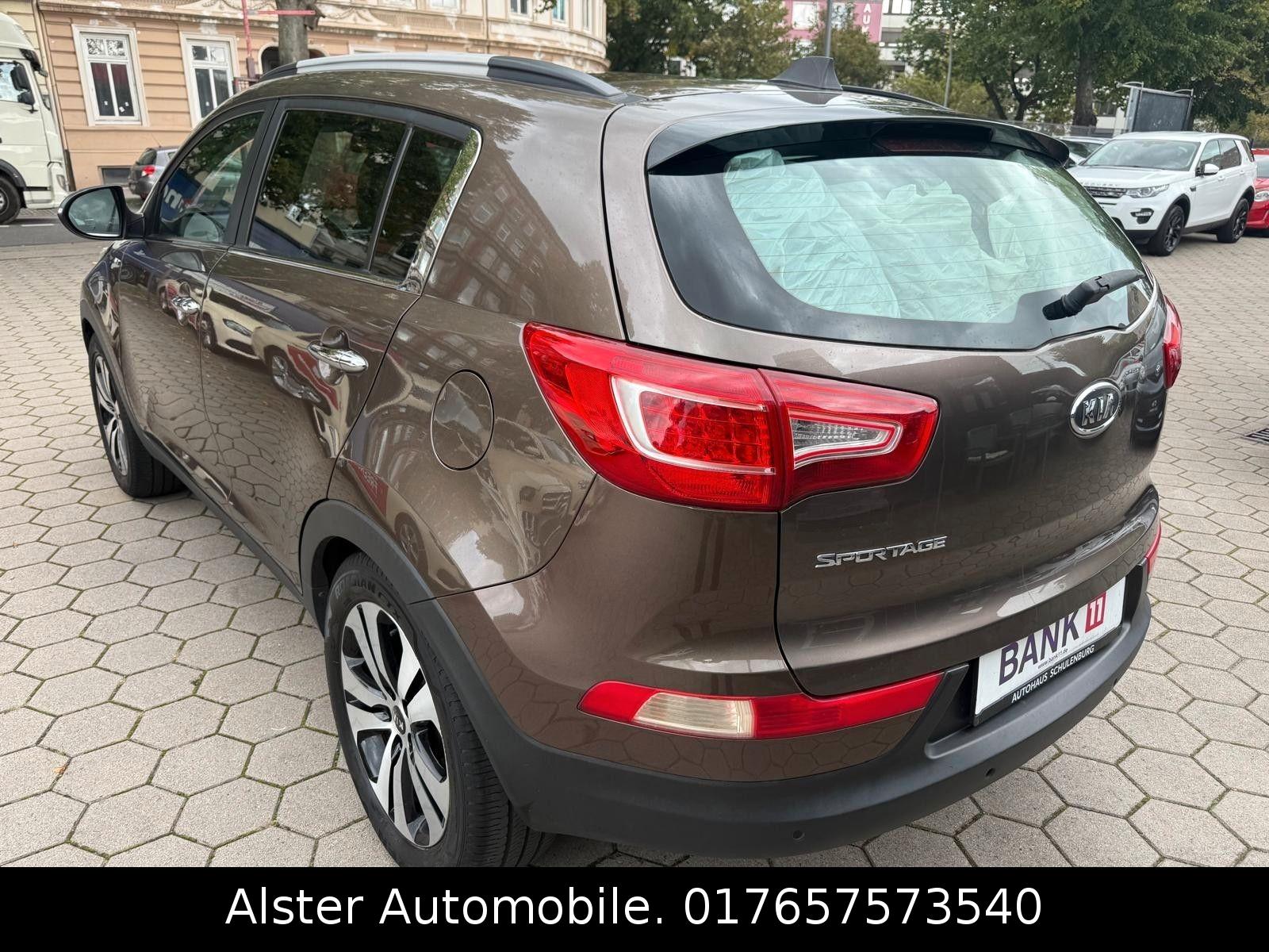 Kia Sportage Spirit 4WD,Automatik,Panorama,leder,Nav