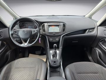 Opel Zafira - 11