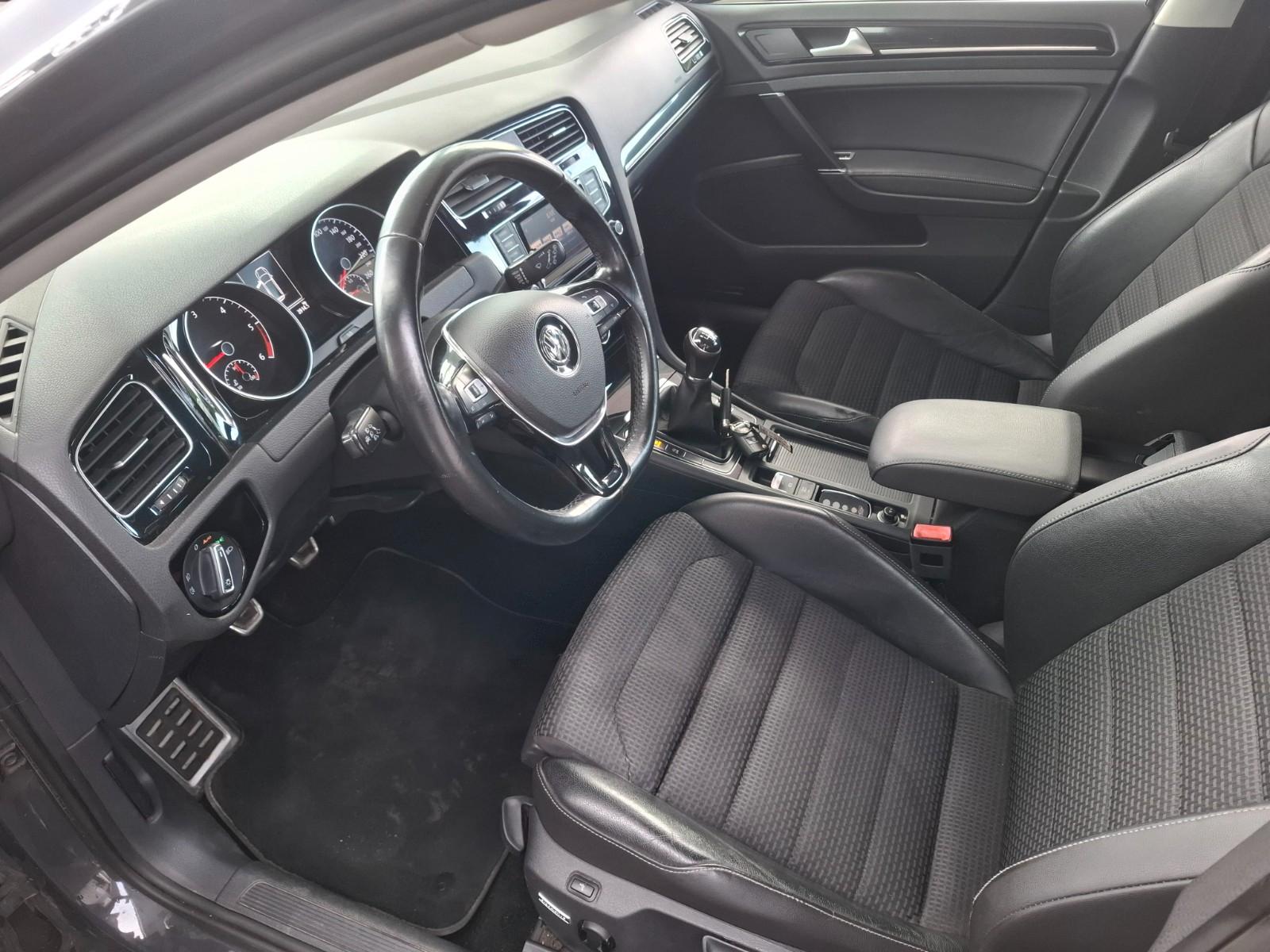 Volkswagen Golf 2013 — photo 22