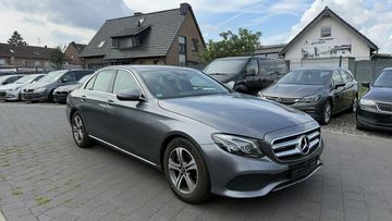 Mercedes E 200 - 3