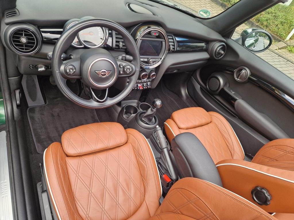 MINI Cooper Cabrio