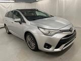 Toyota Avensis Touring Sports Comfort - Toyota Avensis: Comfort
