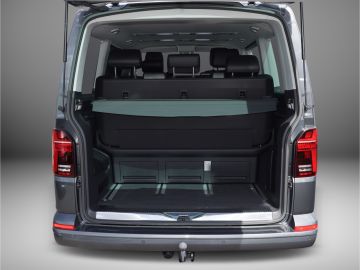 Volkswagen T6.1 Multivan Gen Six 2.0 TDI DSG ACC LED AHK