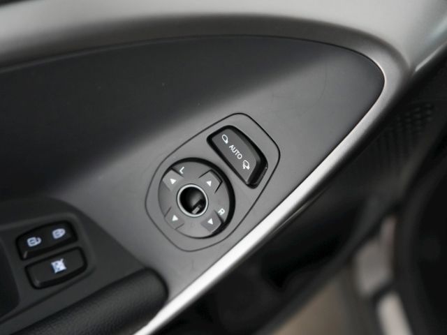 SANTA FE CRDI 4WD PREMIUM AT+AHK+XENON+NAVI+AROU