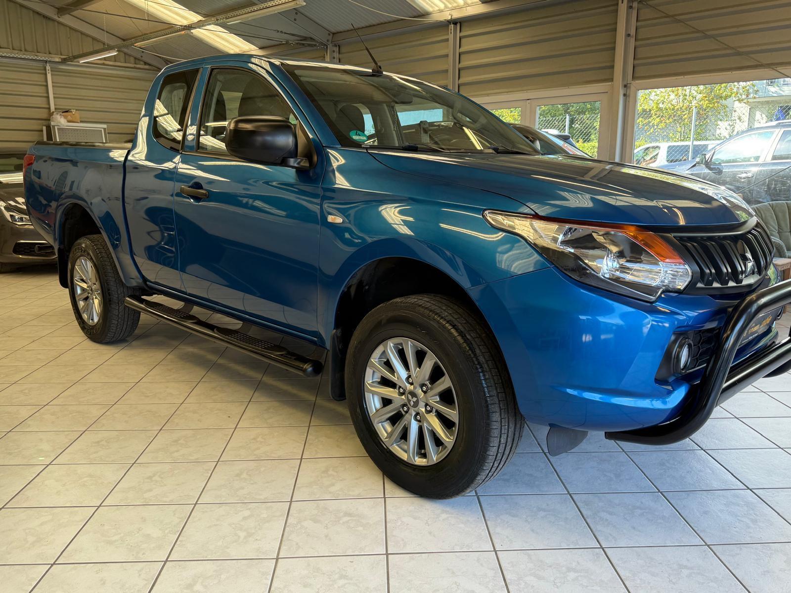 Mitsubishi L200 Basis Club Cab 4WD 1Hand AHK 3,5t LKW-Zul
