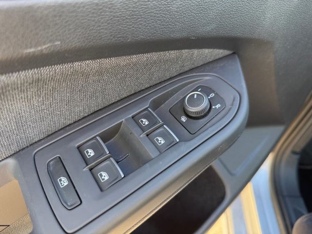 Golf Variant 8 VIII Life 1.0 eTSI Navi ACC Apple