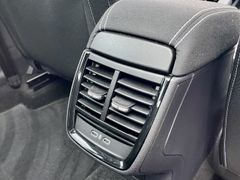 SKODA Kamiq Monte Carlo MATRIX PLA SHZ VC 5 J Garantie