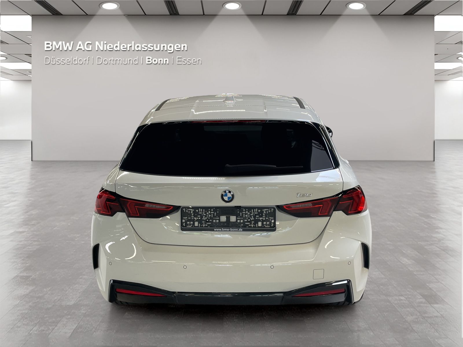 BMW 120 - Bild 9