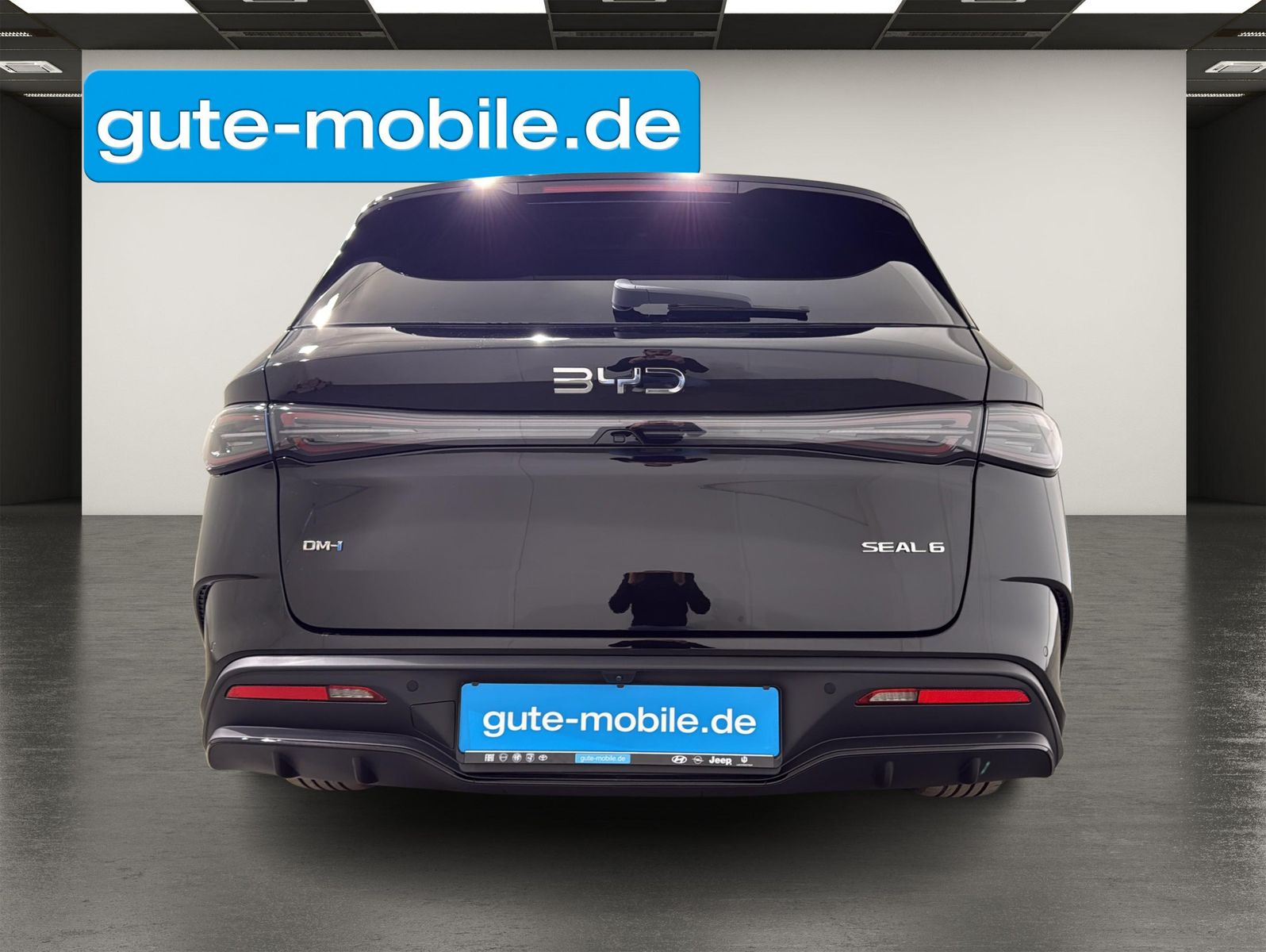 BYD SEAL 6