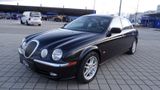 Jaguar S-Type - Jaguar S-Type mit Benzin-Antrieb