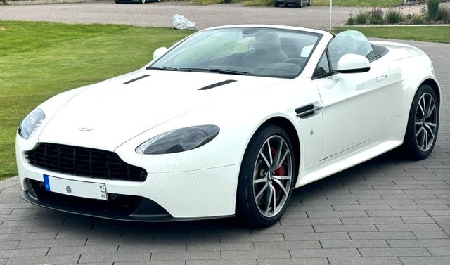 ASTON MARTIN V8 Vantage