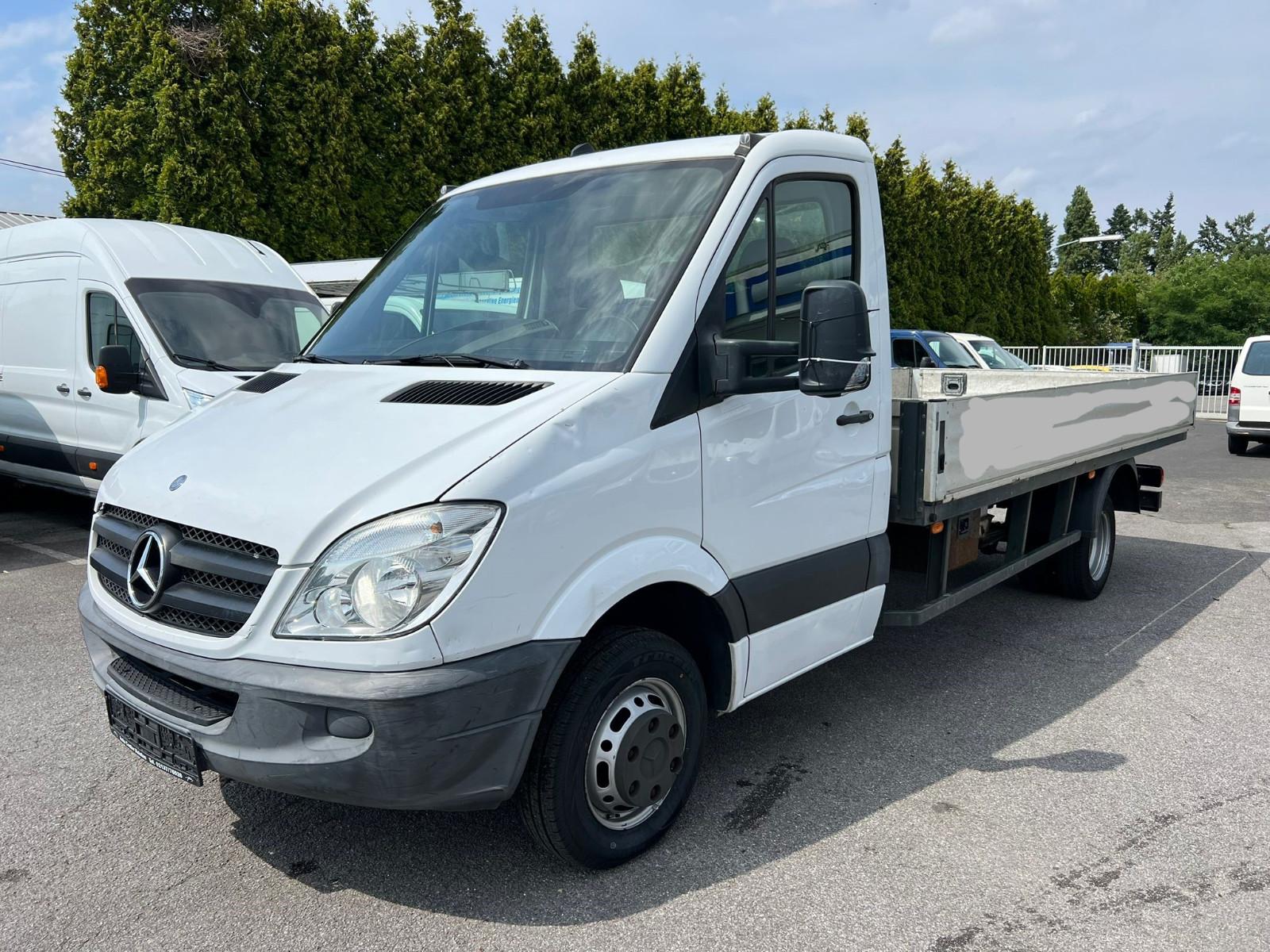 Mercedes-Benz Sprinter Pritsche 513*4,30m*Ahk*Zwillingsreifen*