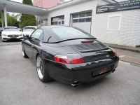 996