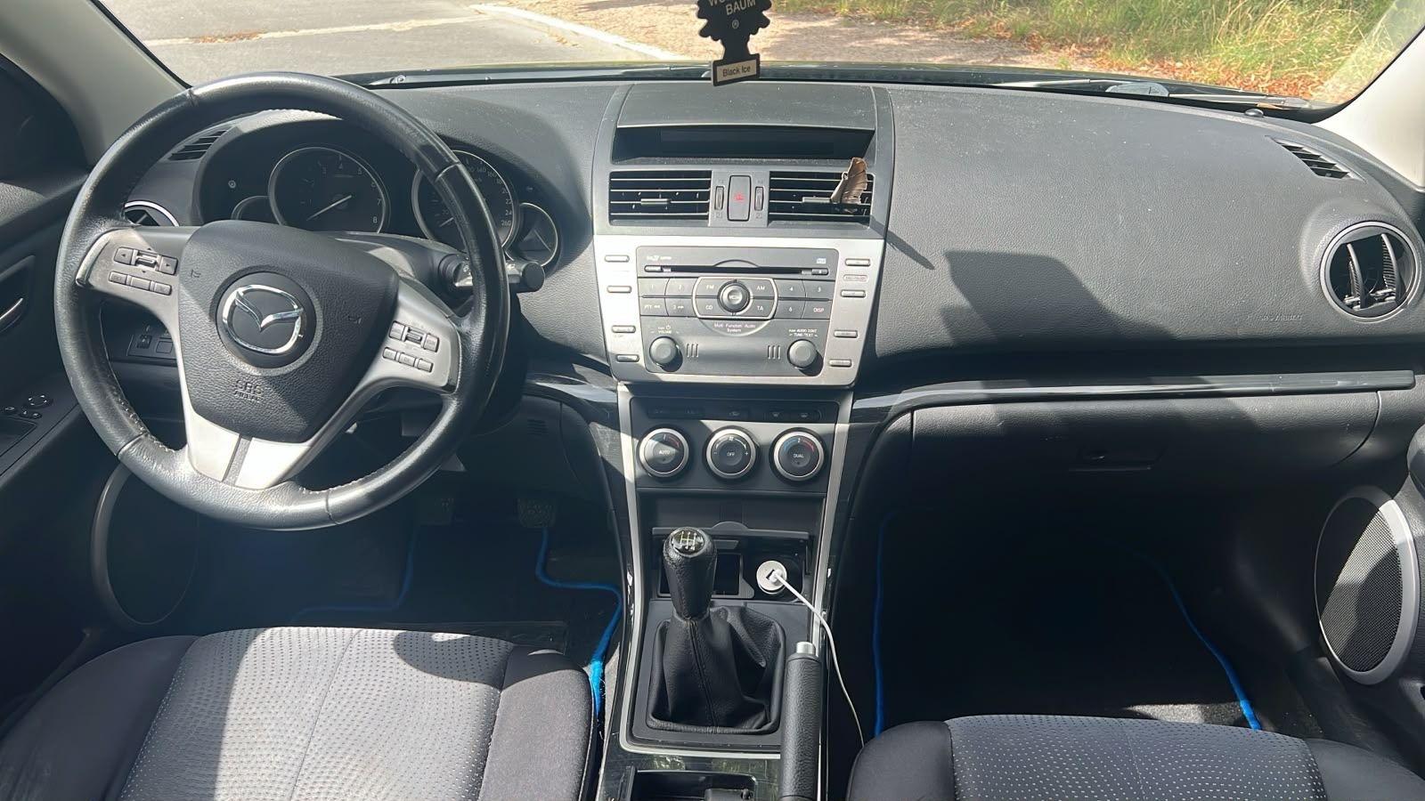Mazda 3 2009 — photo 7