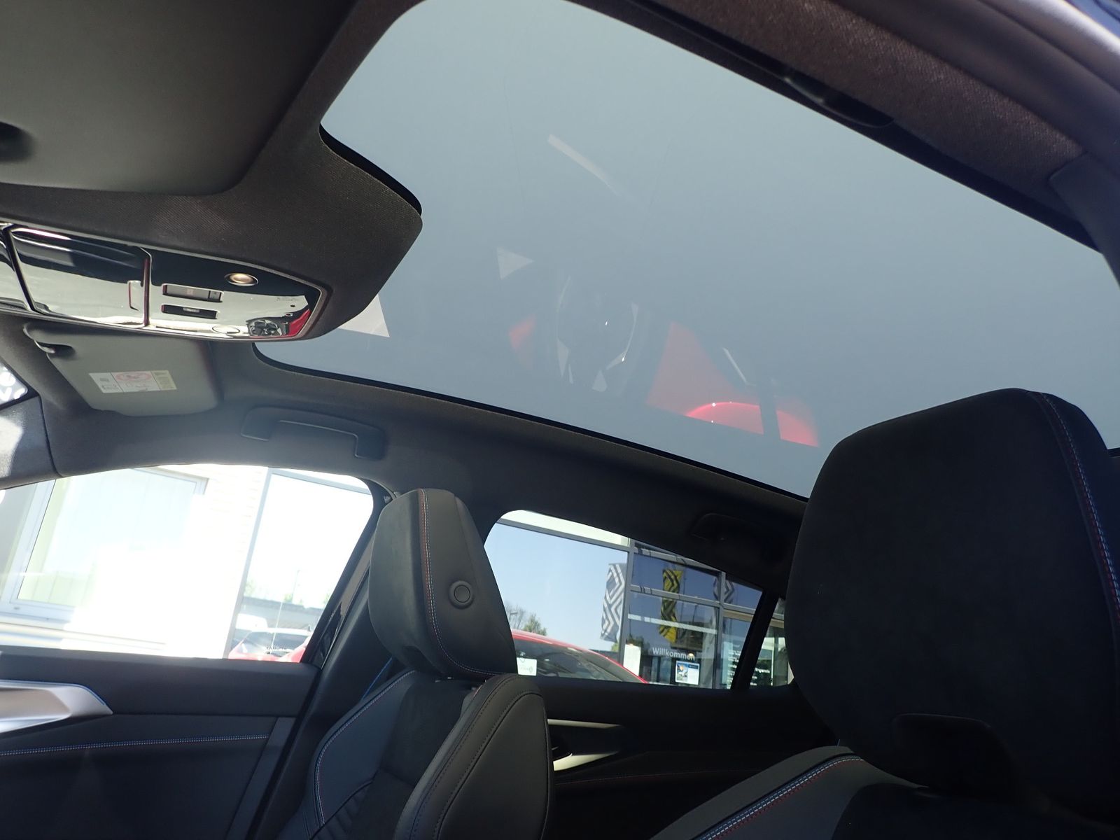 Fahrzeugabbildung Renault Rafale Esprit Alpine Full Hybrid E-Tech 200