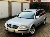 Volkswagen VW PASSAT 1.9 Diesel mit tuv - Volkswagen Passat aus 2005: Kombi