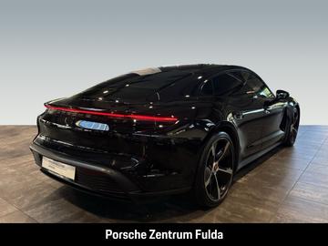 صورة 10 لـ 2020 Porsche TAYCAN