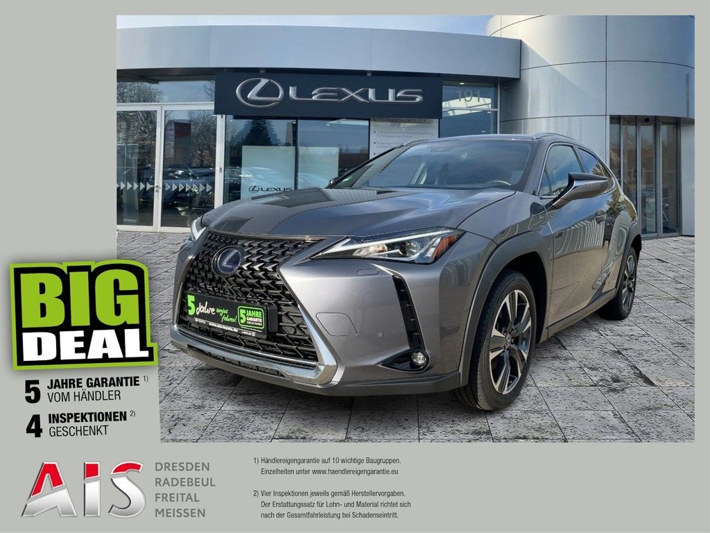 Image of Lexus UX