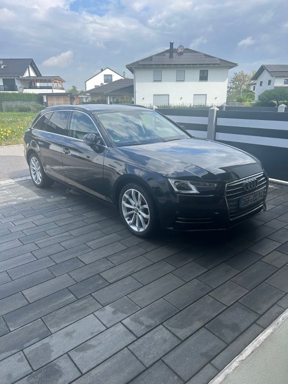 Image of Audi A4