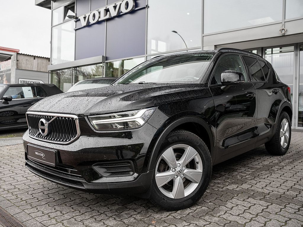Volvo XC40 T3 Momentum Core