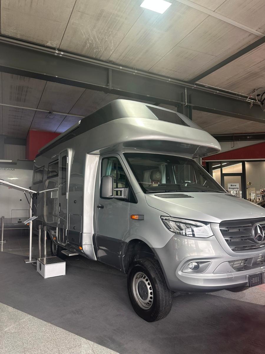 Mercedes-Benz Silverdream Allrad Einzelbetten S691EB