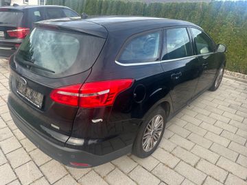 Ford Focus - 4