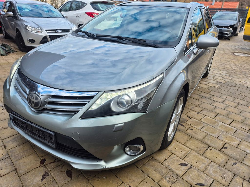 Angebot ansehen Toyota Avensis