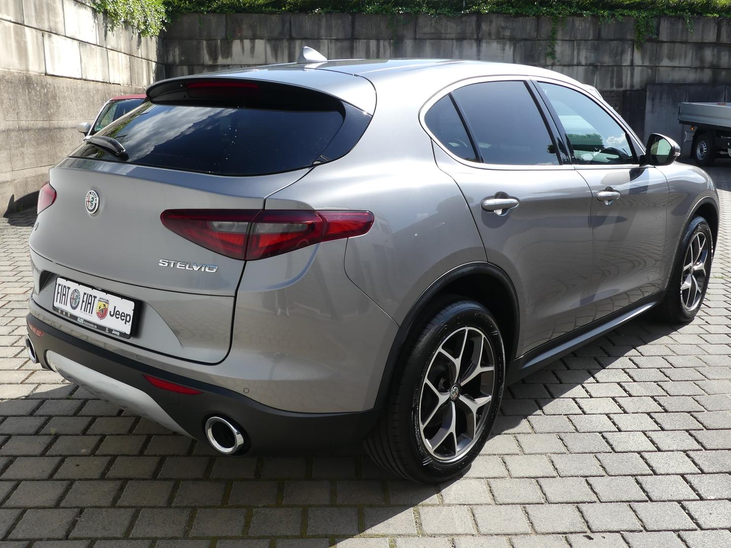 Alfa Romeo Stelvio SUPER Q4 2.0 TURBO 280PS VELOCE NAVI XEN