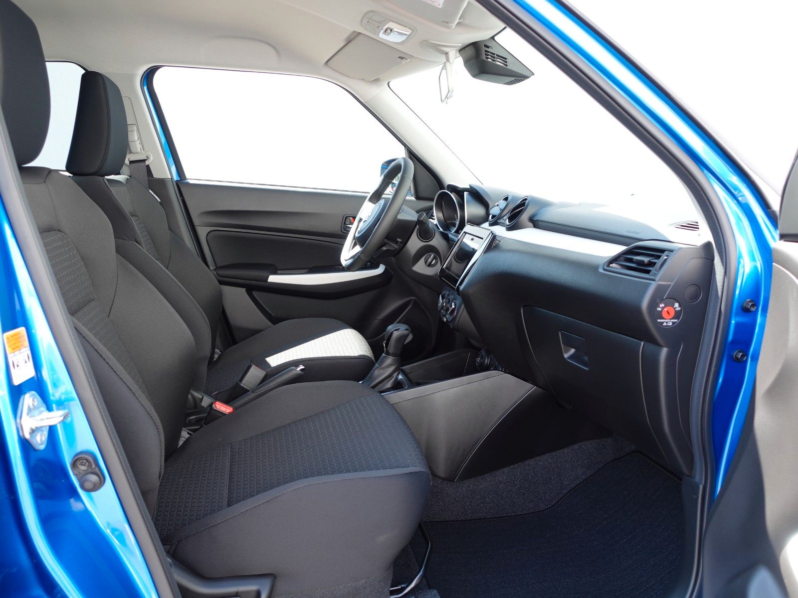 Fahrzeugabbildung Suzuki Swift 1.2 HYBRID AUTOMATIK  - Sitzhzg.,Kamera
