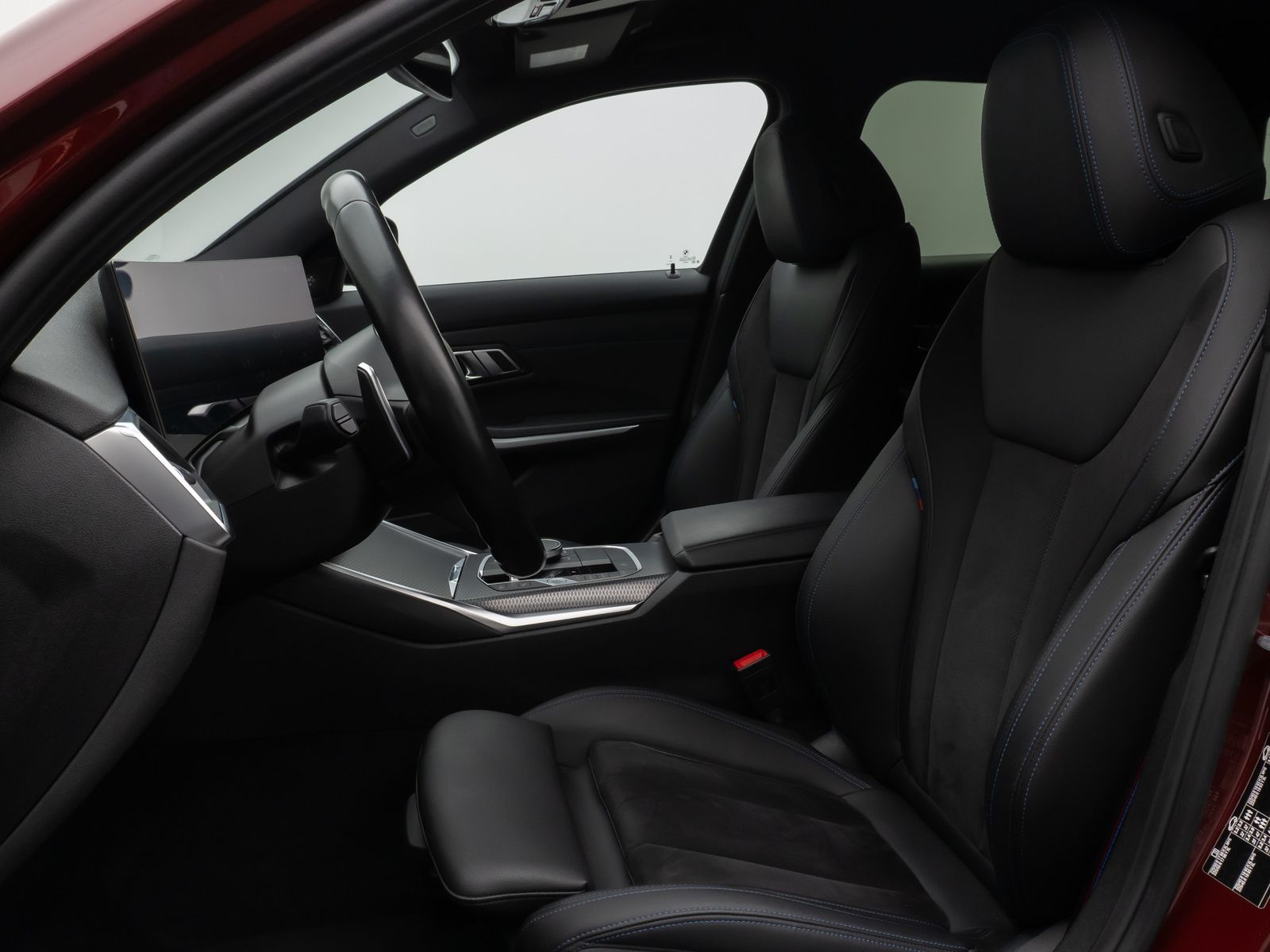 Fahrzeugabbildung BMW 320d M Sport Kamera HUD DAB H/K Komfort 19Zoll