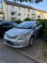 Toyota Avensis Limousine - gebrauchte Toyota Avensis aus dem Jahr 2010